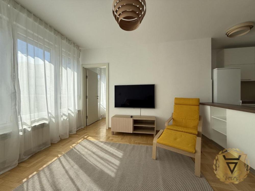 Slika 3 - Dvosoban stan za izdavanje, 44m2, 750€