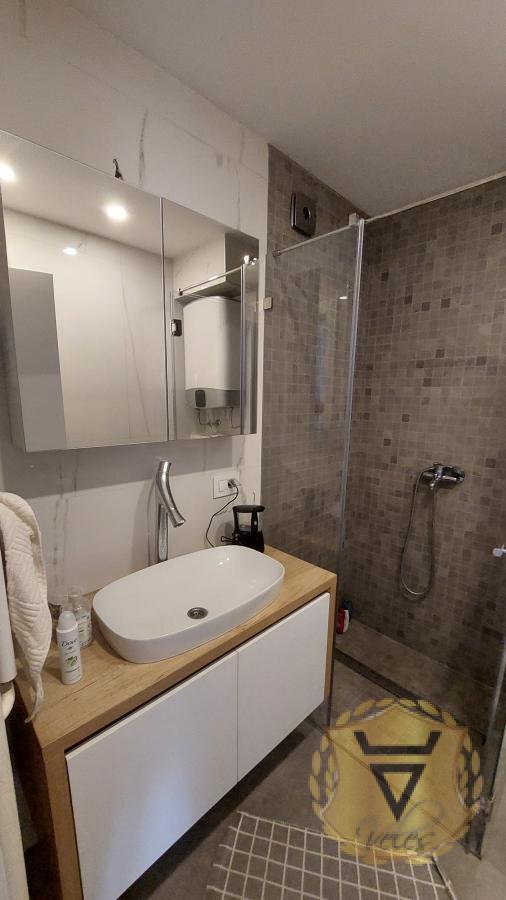 Slika 11 - Trosoban stan za izdavanje, 70m2, 1.200€