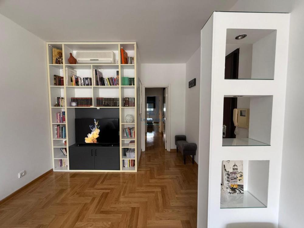 Slika 2 - Knjeginje Zorke, Dvosoban stan za izdavanje, 56m2, 1.000€