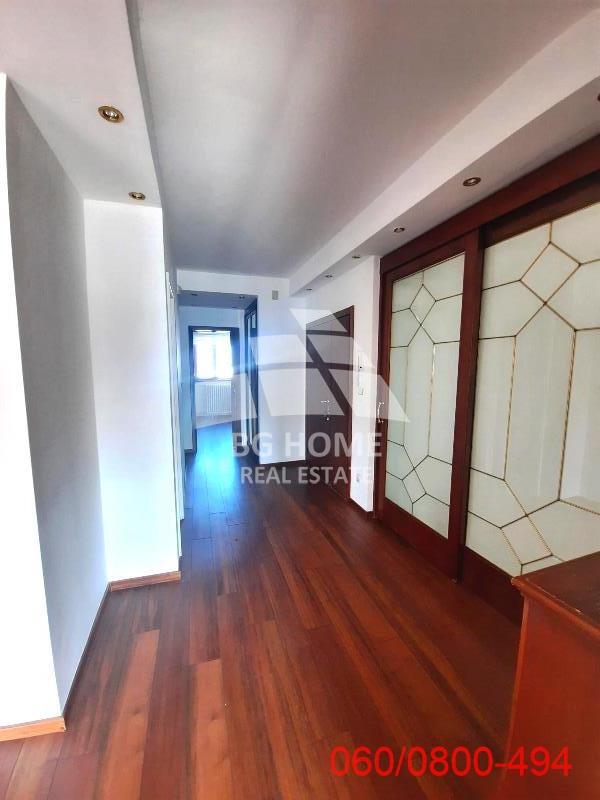 Slika 8 - Senjačka, Šestosoban stan za izdavanje, 215m2, 1.950€