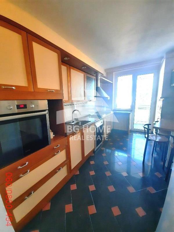 Slika 3 - Senjačka, Šestosoban stan za izdavanje, 215m2, 1.950€