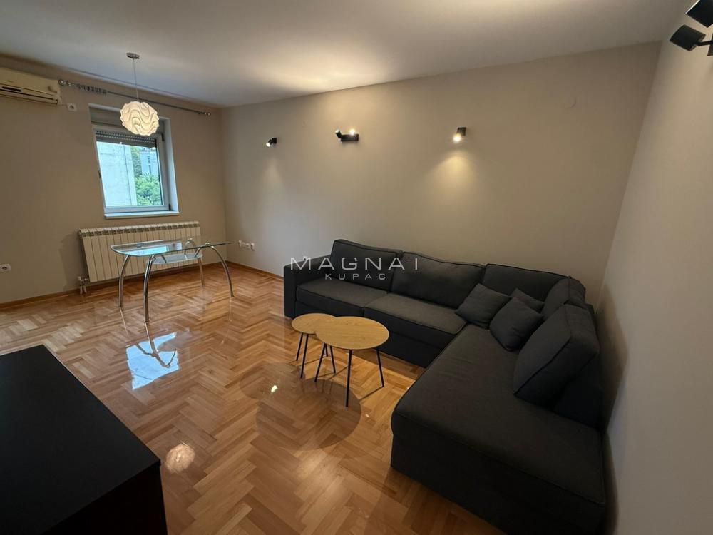 Glavna slika -Ljubljanska, Dvosoban stan za izdavanje, 46m2, 650€