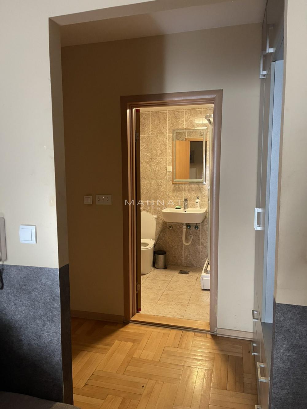 Slika 1 - Dvosoban stan na prodaju, 54m2, 187.900€