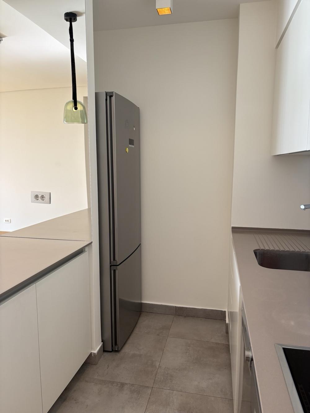 Slika 7 - Hercegovačka, Trosoban stan za izdavanje, 92m2, 2.000€