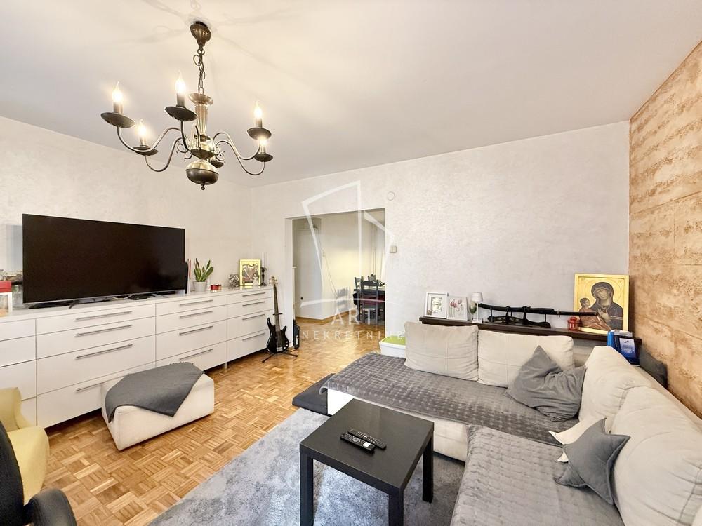 Slika 1 - Vidikovački venac, Četvorosoban stan na prodaju, 92m2, 250.000€