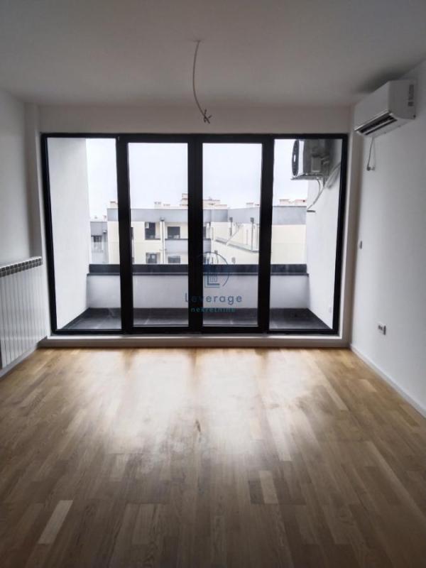 Slika 4 - Mirka Milojkovića, Trosoban stan na prodaju, 67m2, 180.000€