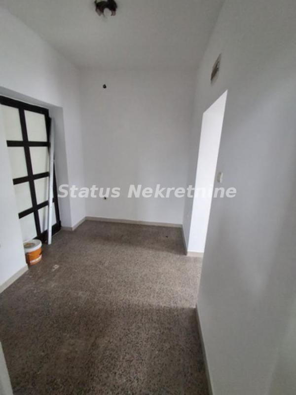 Slika 3 -  Lokal za izdavanje, 90m2, 700€