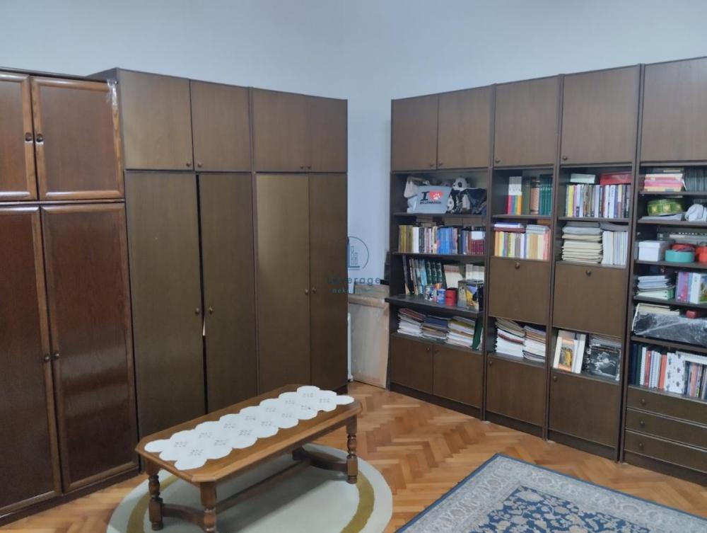 Slika 1 - Kralja Milana, Trosoban stan na prodaju, 81m2, 275.000€