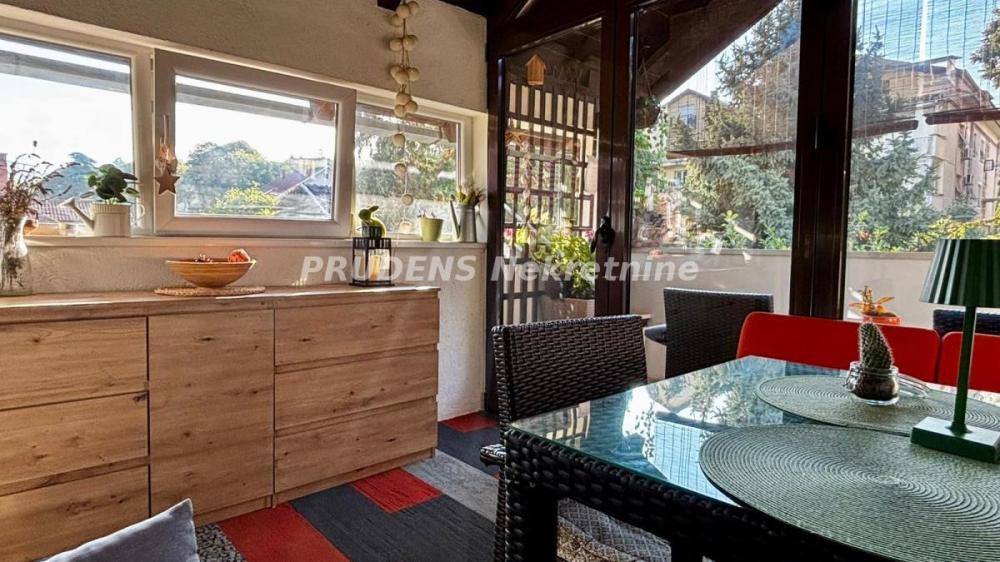 Slika 11 - Olivere Marković, Četvorosoban stan za izdavanje, 123m2, 1.200€