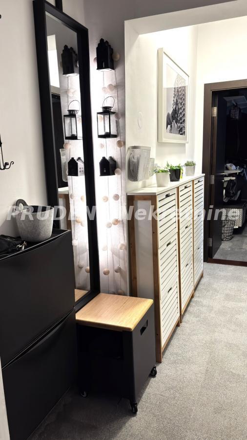 Slika 8 - Olivere Marković, Četvorosoban stan za izdavanje, 123m2, 1.200€