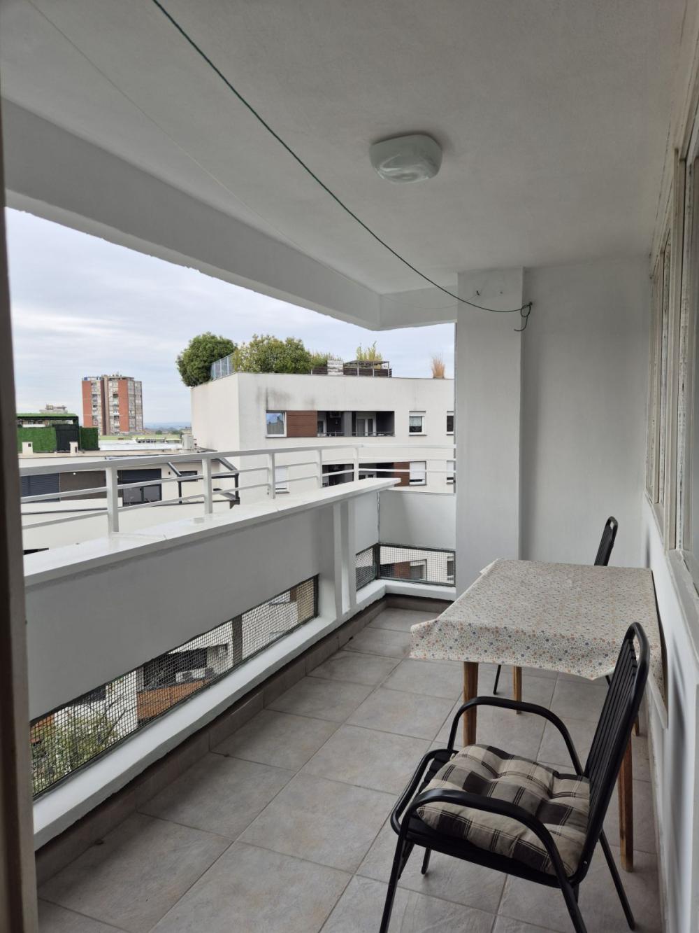 Slika 1 - Četvorosoban stan za izdavanje, 90m2, 500€