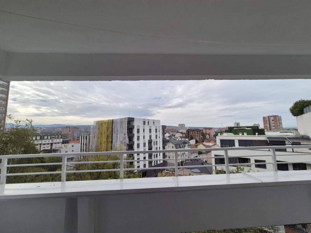 Glavna slika -Četvorosoban stan za izdavanje, 90m2, 500€