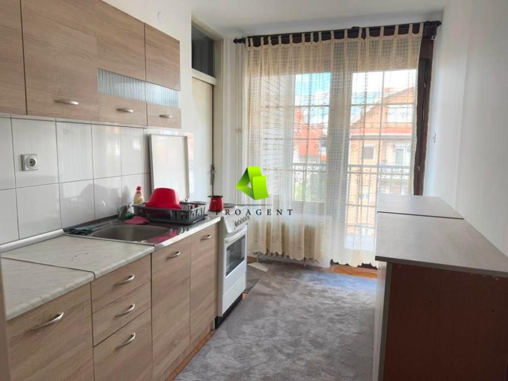 Slika 2 - Dvosoban stan za izdavanje, 52m2, 300€