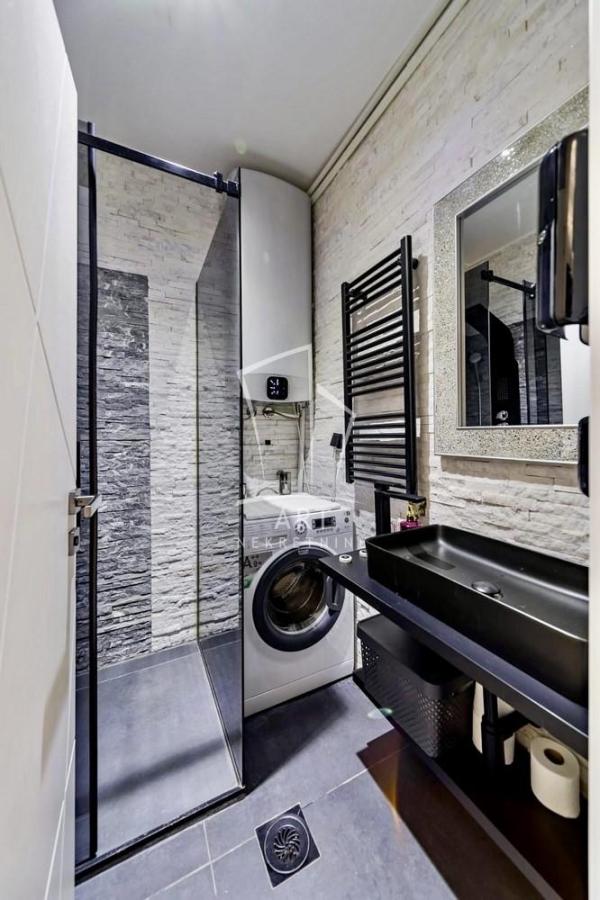 Slika 9 - Vojvode Vlahovića, Jednosoban stan za izdavanje, 42m2, 850€