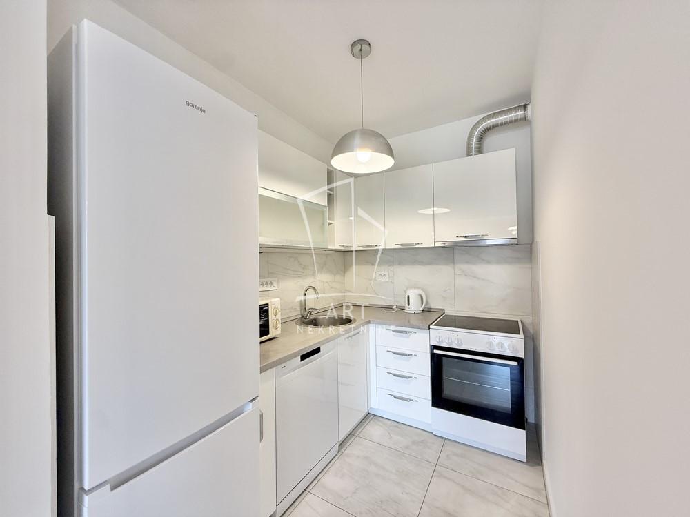 Slika 4 - Borisavljevićeva, Četvorosoban stan za izdavanje, 84m2, 1.600€