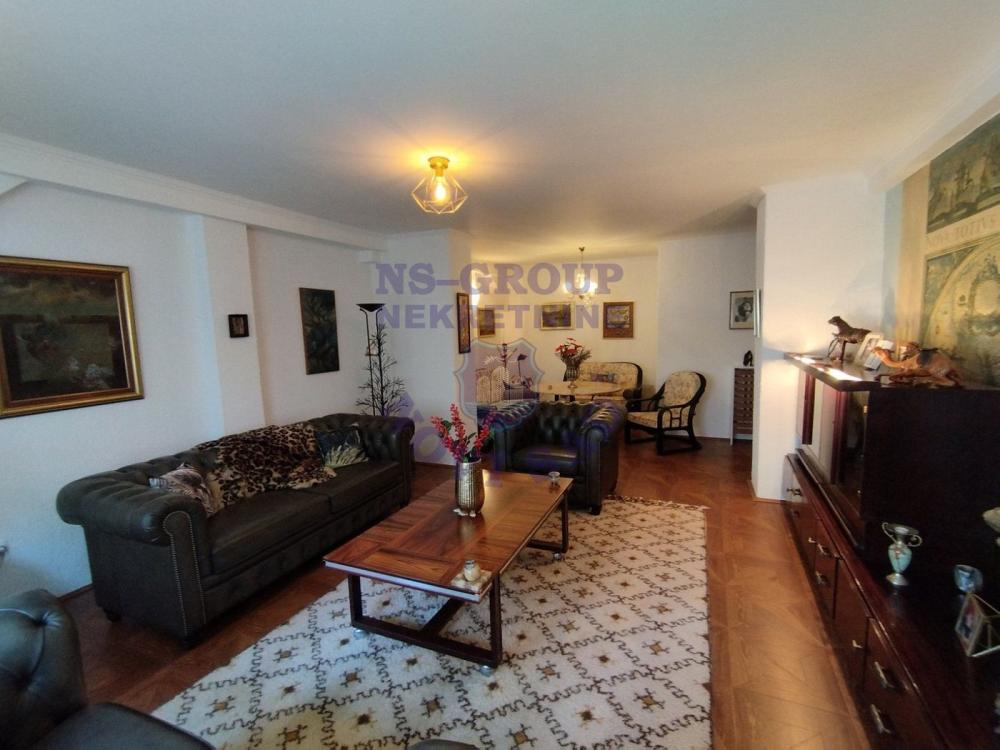 Slika 1 - Četvorosoban stan na prodaju, 115m2, 288.400€