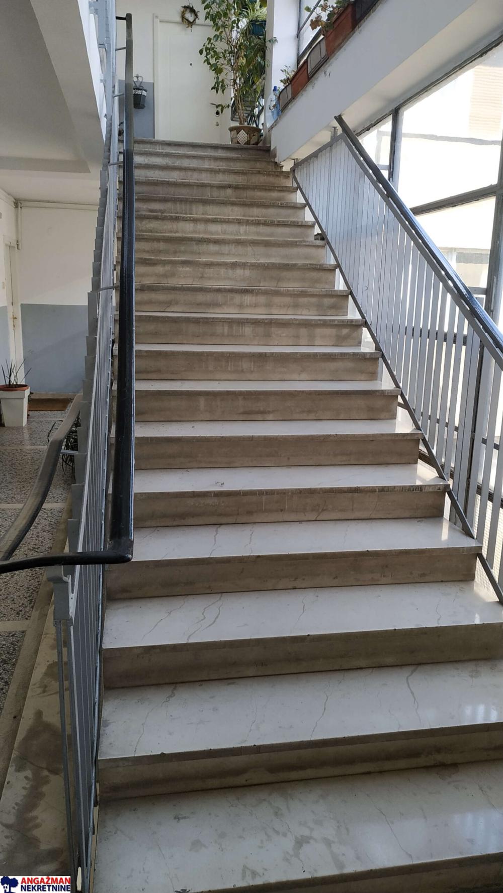 Slika 11 - Bulevar Arsenija Čarnojevića, Troiposoban stan na prodaju, 90m2, 269.900€