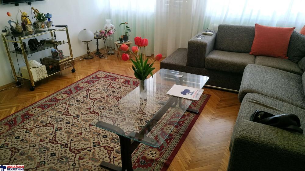 Glavna slika -Bulevar Arsenija Čarnojevića, Troiposoban stan na prodaju, 90m2, 269.900€