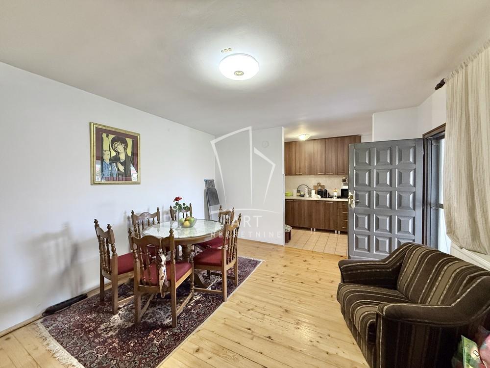 Slika 5 - Ilije Petrovića,  Kuća na prodaju, 165m2, 110.000€