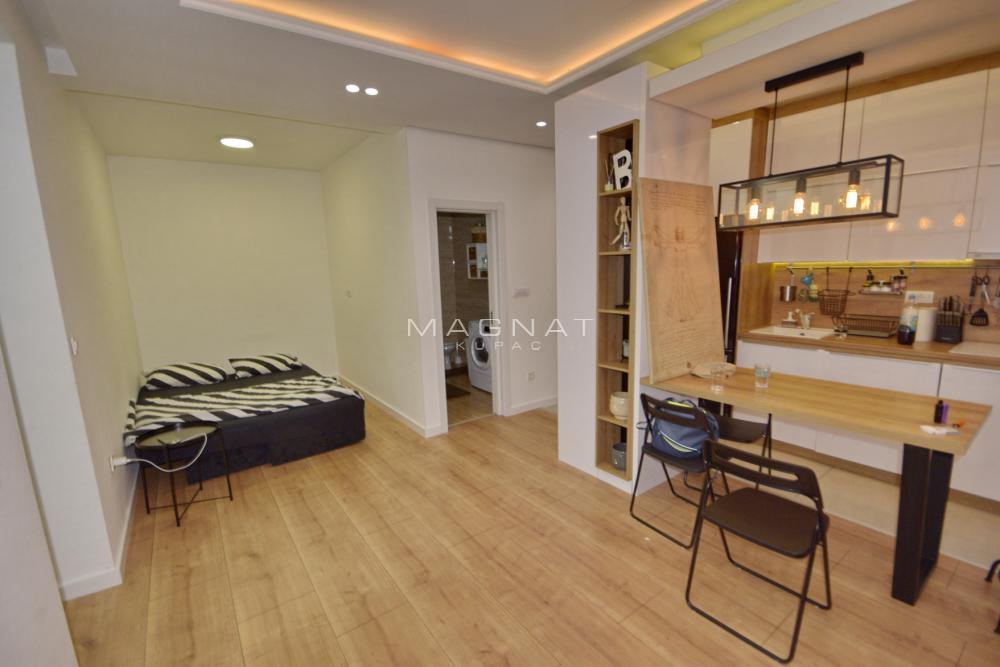 Glavna slika -Miklošićeva, Dvoiposoban stan na prodaju, 56m2, 190.000€