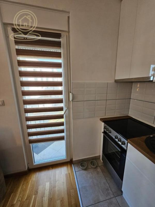 Slika 3 - Troiposoban stan za izdavanje, 80m2, 750€