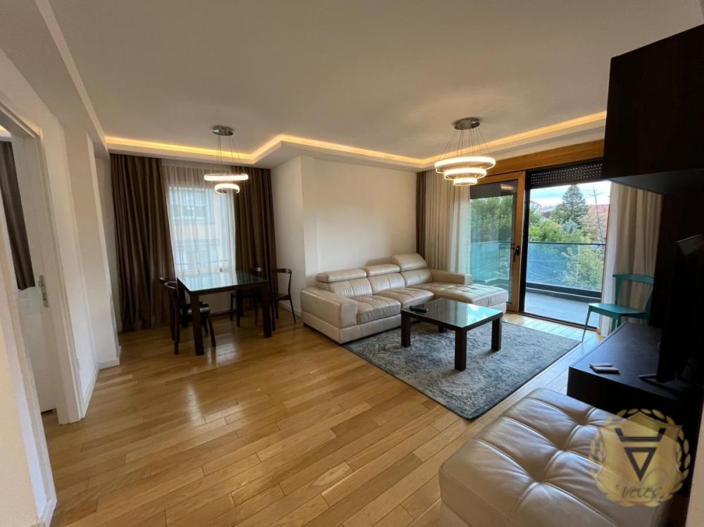 Glavna slika -Troiposoban stan za izdavanje, 84m2, 1.600€