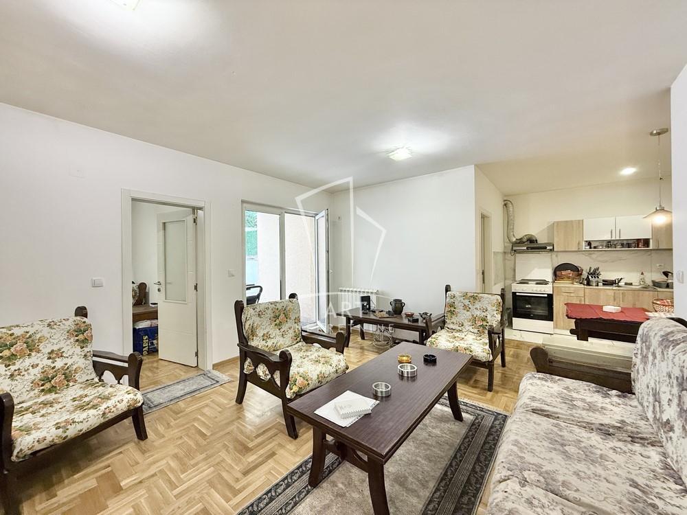 Slika 3 - Jovanke Radaković, Trosoban stan na prodaju, 55m2, 155.000€