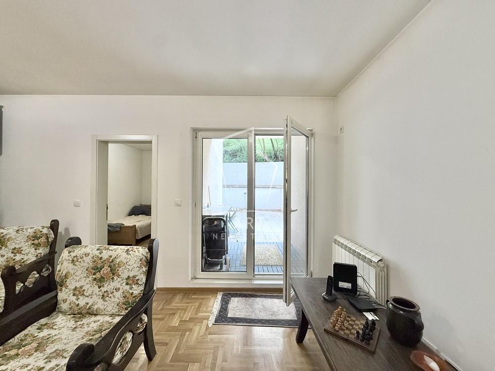 Slika 2 - Jovanke Radaković, Trosoban stan na prodaju, 55m2, 155.000€