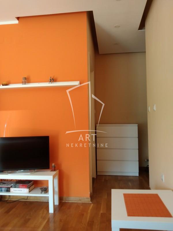 Slika 2 - Partizanski blok ulica 1., Dvosoban stan na prodaju, 40m2, 111.000€