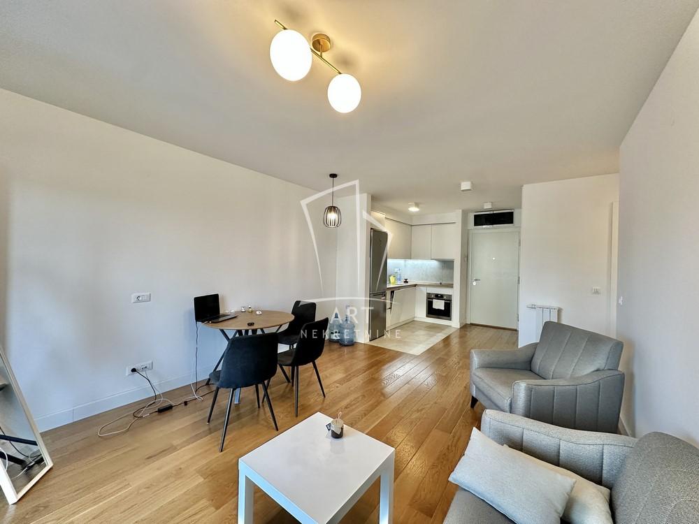 Slika 2 - Diljska, Trosoban stan za izdavanje, 70m2, 900€