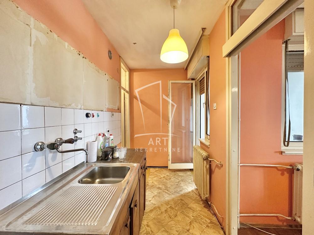 Slika 6 - Mike Alasa, Trosoban stan na prodaju, 78m2, 329.000€