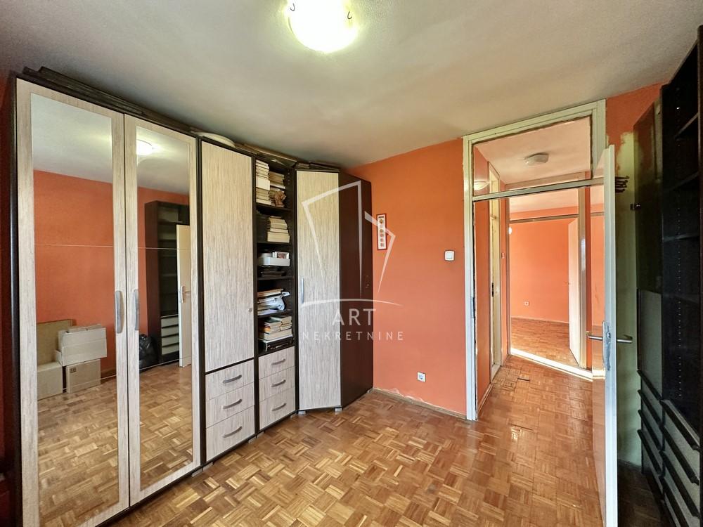 Slika 10 - Mike Alasa, Trosoban stan na prodaju, 78m2, 329.000€