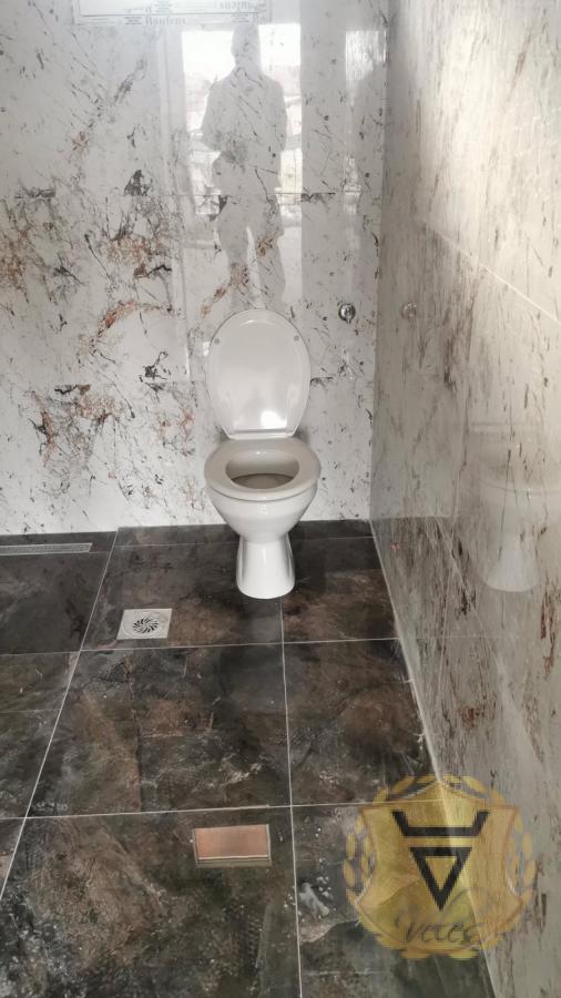 Slika 5 -  Kuća za izdavanje, 250m2, 1.800€