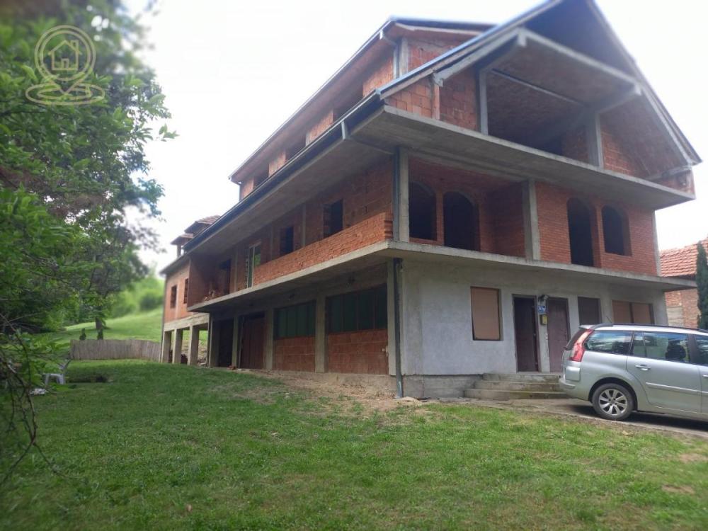 Slika 6 -  Kuća na prodaju, 1000m2, 220.000€