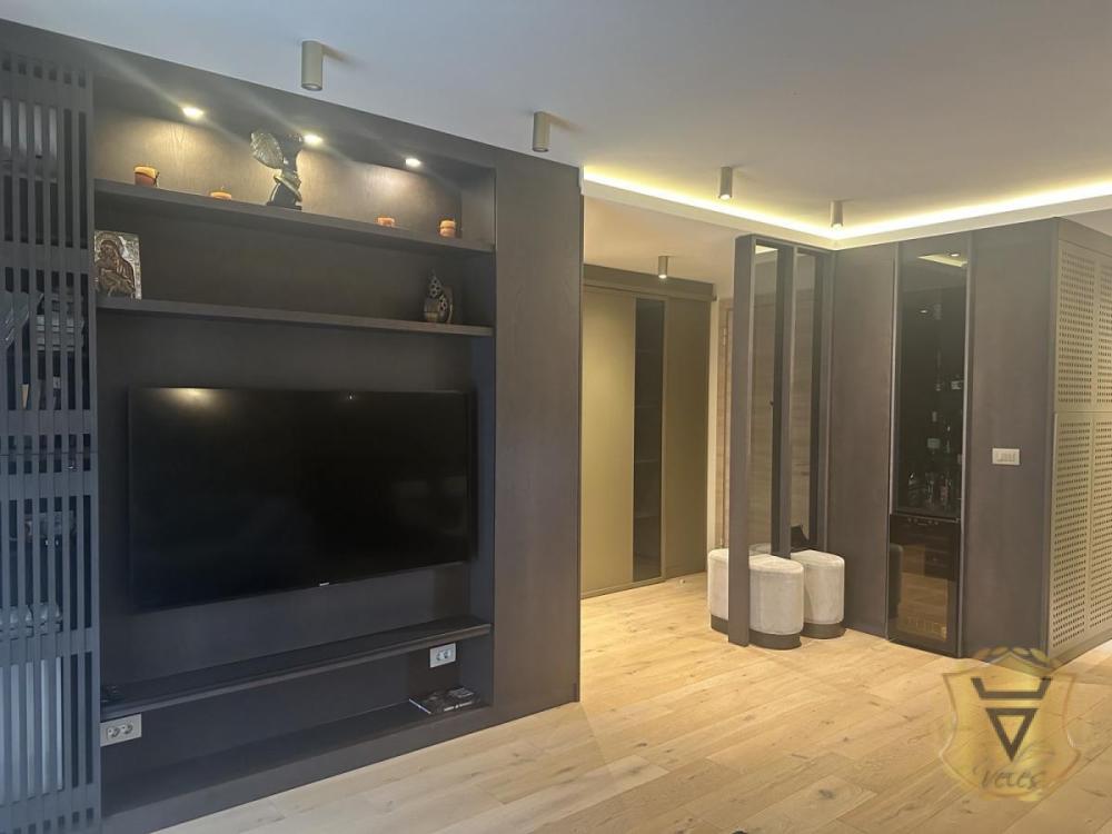 Slika 4 - Četvorosoban stan za izdavanje, 100m2, 2.000€