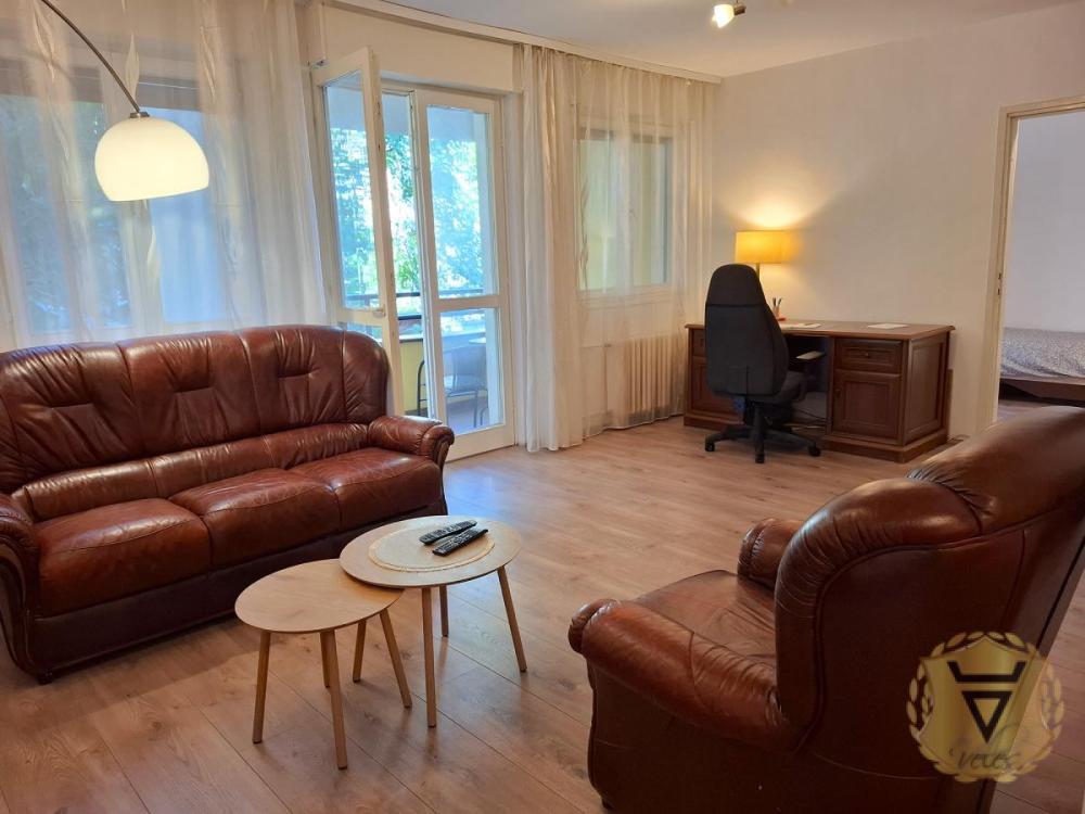 Slika 3 - Četvorosoban stan za izdavanje, 80m2, 1.200€