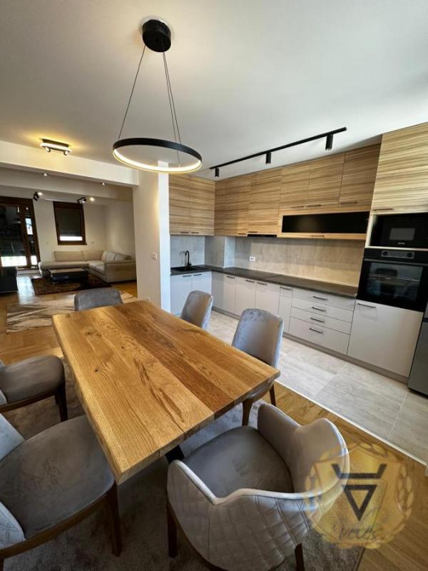 Slika 6 - Trosoban stan za izdavanje, 80m2, 1.500€