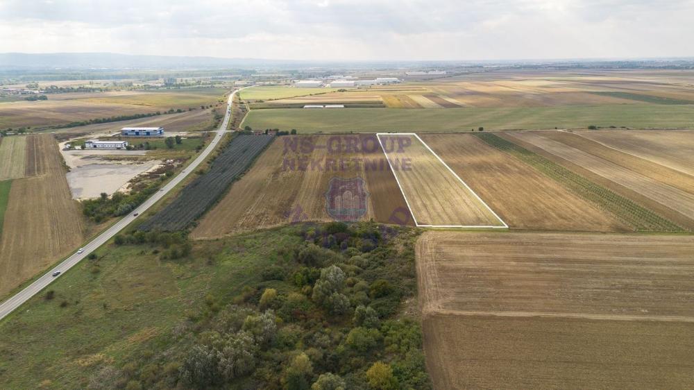 Slika 6 -  Plac na prodaju, Kać, 1.327.160€