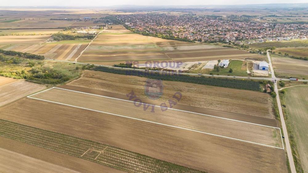 Slika 0 -  Plac na prodaju, Kać, 1.327.160€