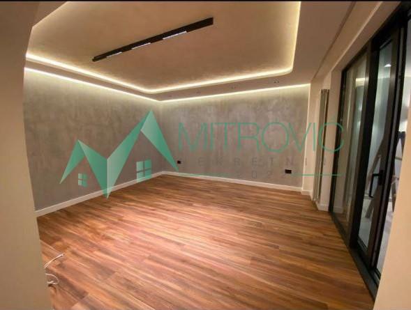 Glavna slika -Četvorosoban stan na prodaju, 119m2, 331.000€