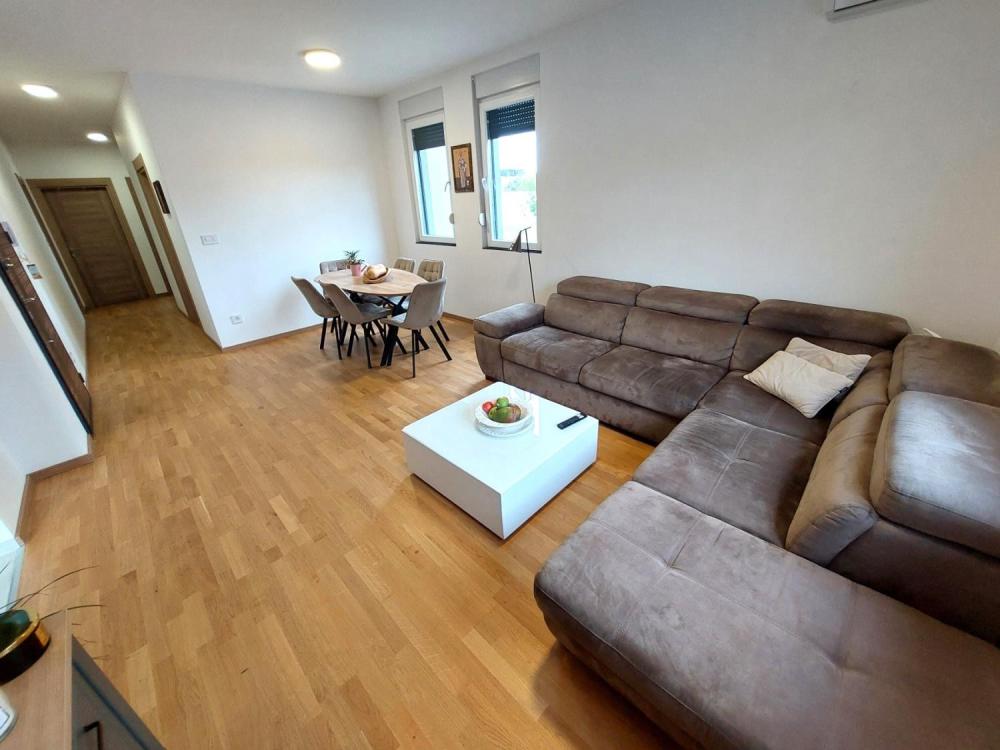 Slika 2 - Troiposoban stan na prodaju, 80m2, 154.000€
