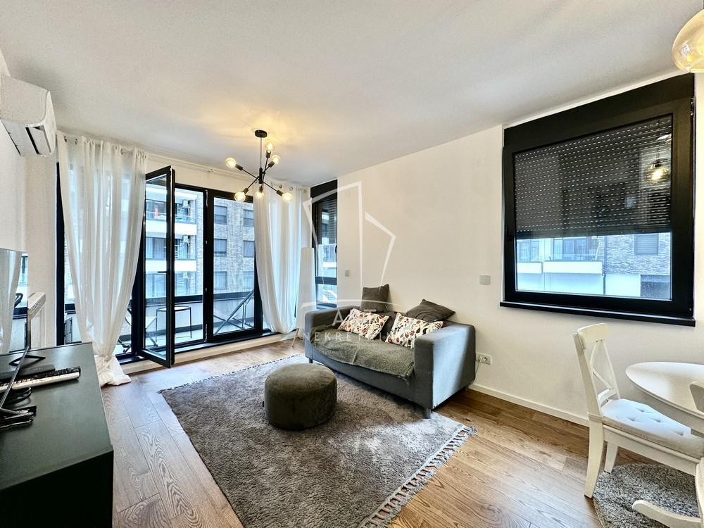 Glavna slika -Slanački Put, Dvosoban stan za izdavanje, 47m2, 600€