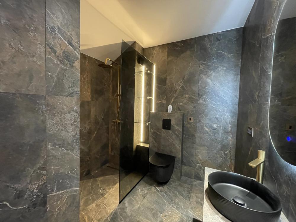 Slika 0 - Četvorosoban stan na prodaju, 91m2, 238.000€