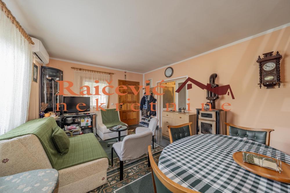 Slika 11 - Patrijarha Pavla,  Kuća na prodaju, 72m2, 425.000€