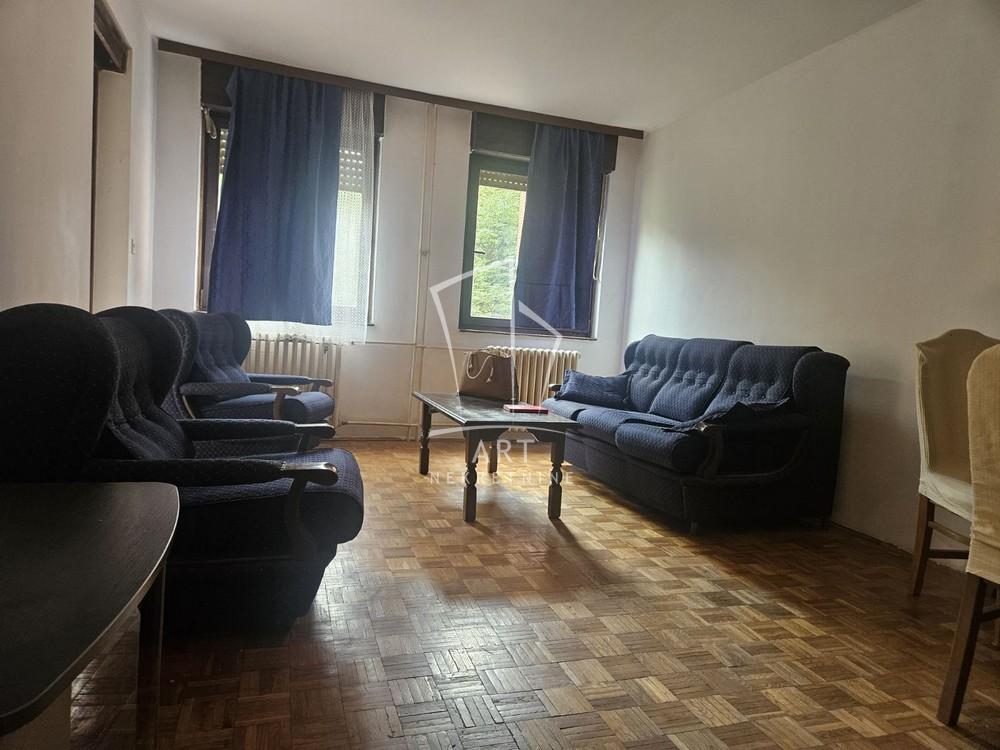 Slika 1 - Slobodana Jovanovića, Trosoban stan za izdavanje, 85m2, 500€