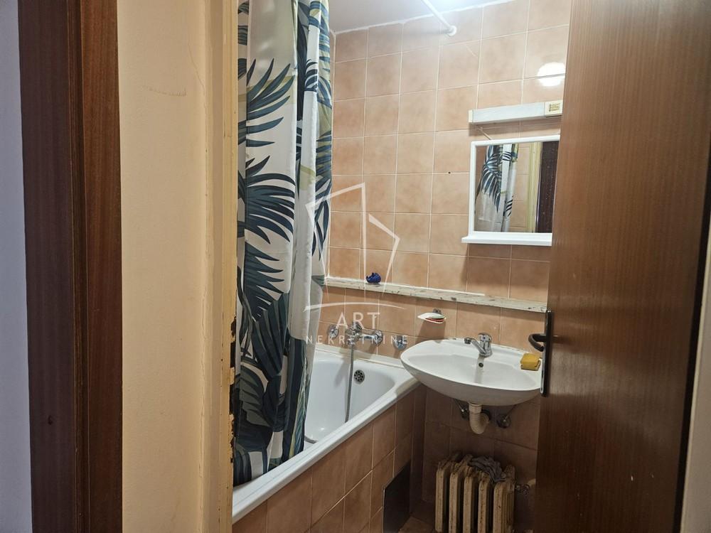 Slika 6 - Slobodana Jovanovića, Trosoban stan za izdavanje, 85m2, 500€