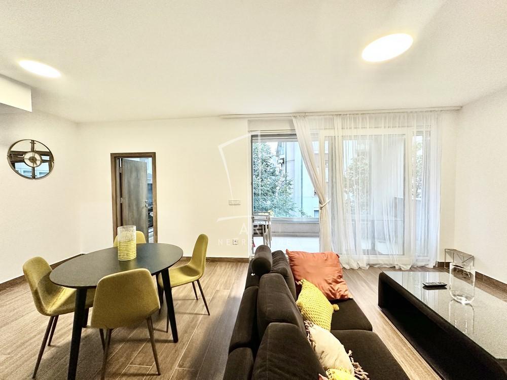 Glavna slika -Vojvode Bogdana, Trosoban stan za izdavanje, 87m2, 1.150€