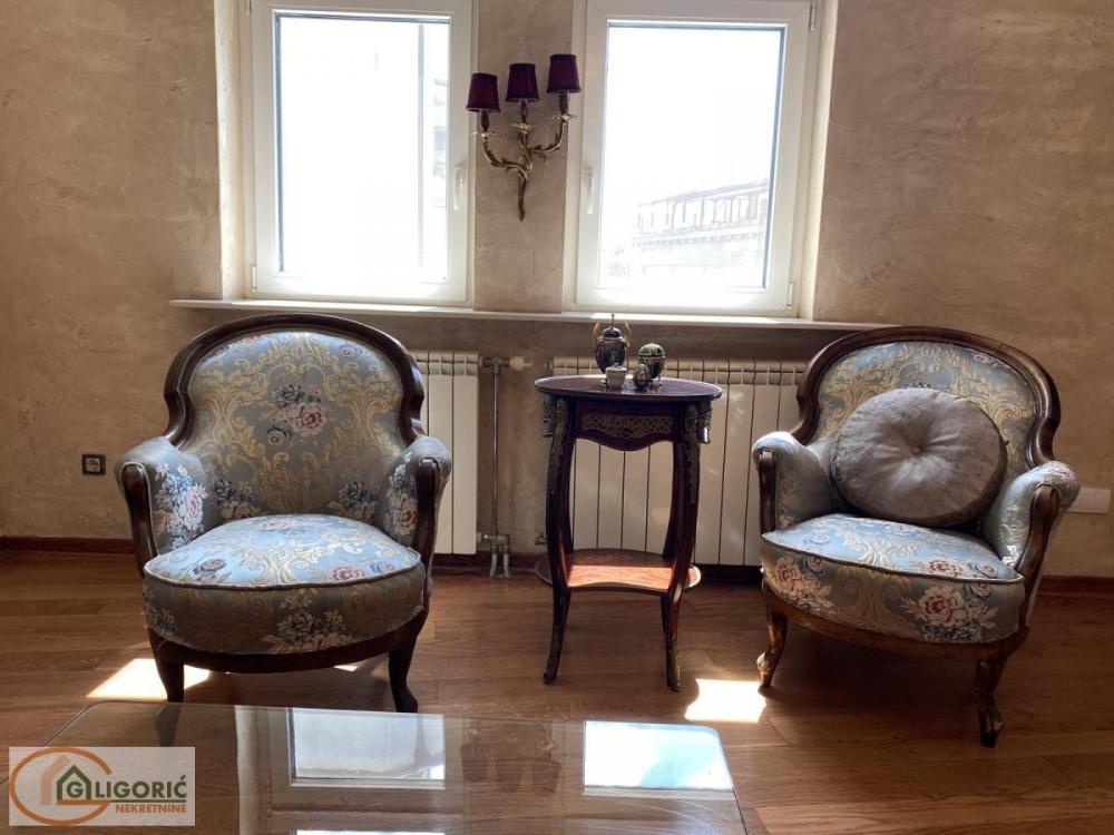 Glavna slika -Dvosoban stan za izdavanje, 74m2, 1.000€