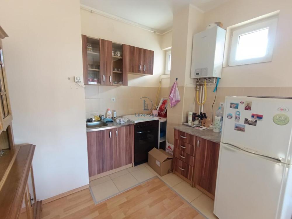 Slika 2 - Crkvena, Dvoiposoban stan na prodaju, 48m2, 69.000€