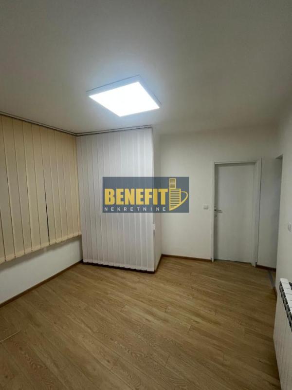 Slika 8 - Trosoban stan za izdavanje, 72m2, 1.400€